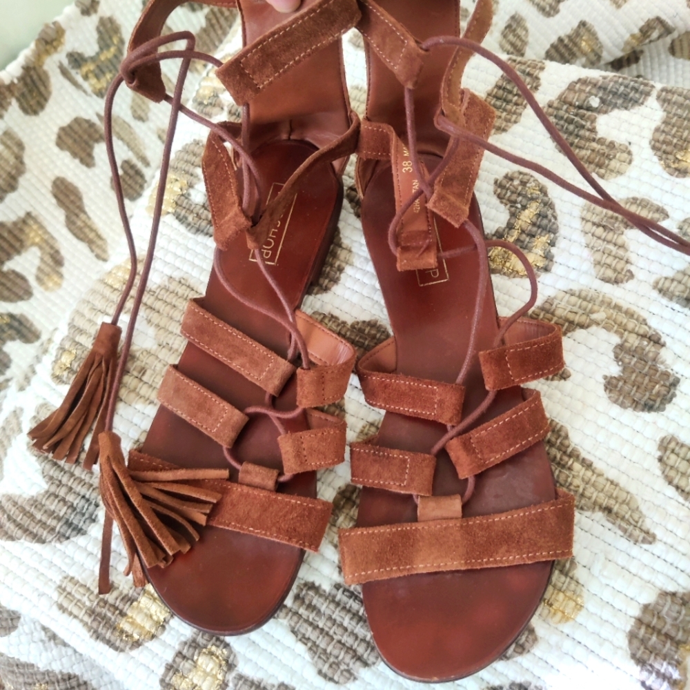 Top Shop Gladiator Style Sandals, with Tassel Ends Design - Great for  Costumes